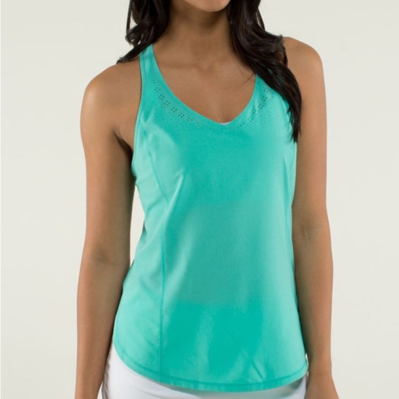 Lululemon In A Flash Singlet - Picture 1 of 9